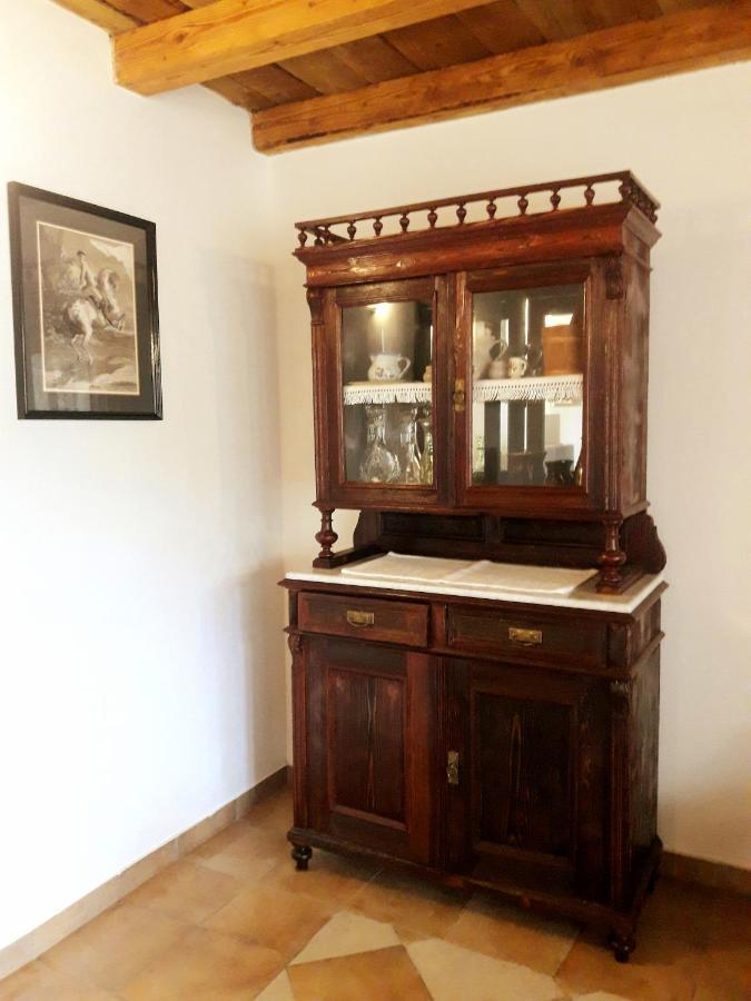 Casa Istriana Nona Pina Villa Kaštelir Dış mekan fotoğraf
