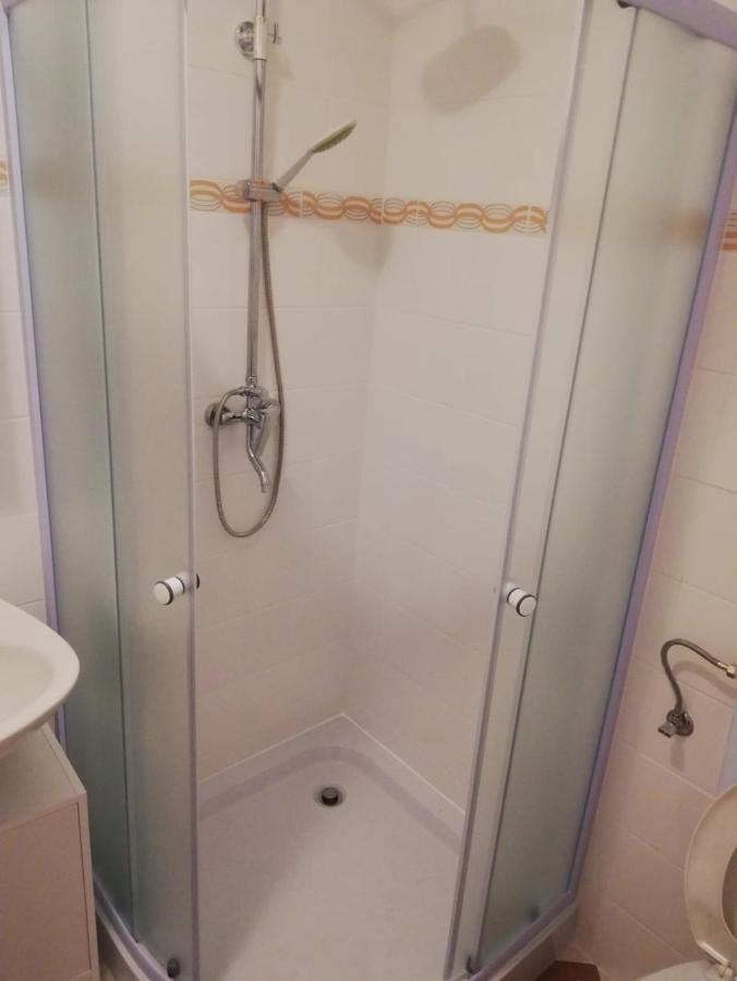 Casa Istriana Nona Pina Villa Kaštelir Dış mekan fotoğraf