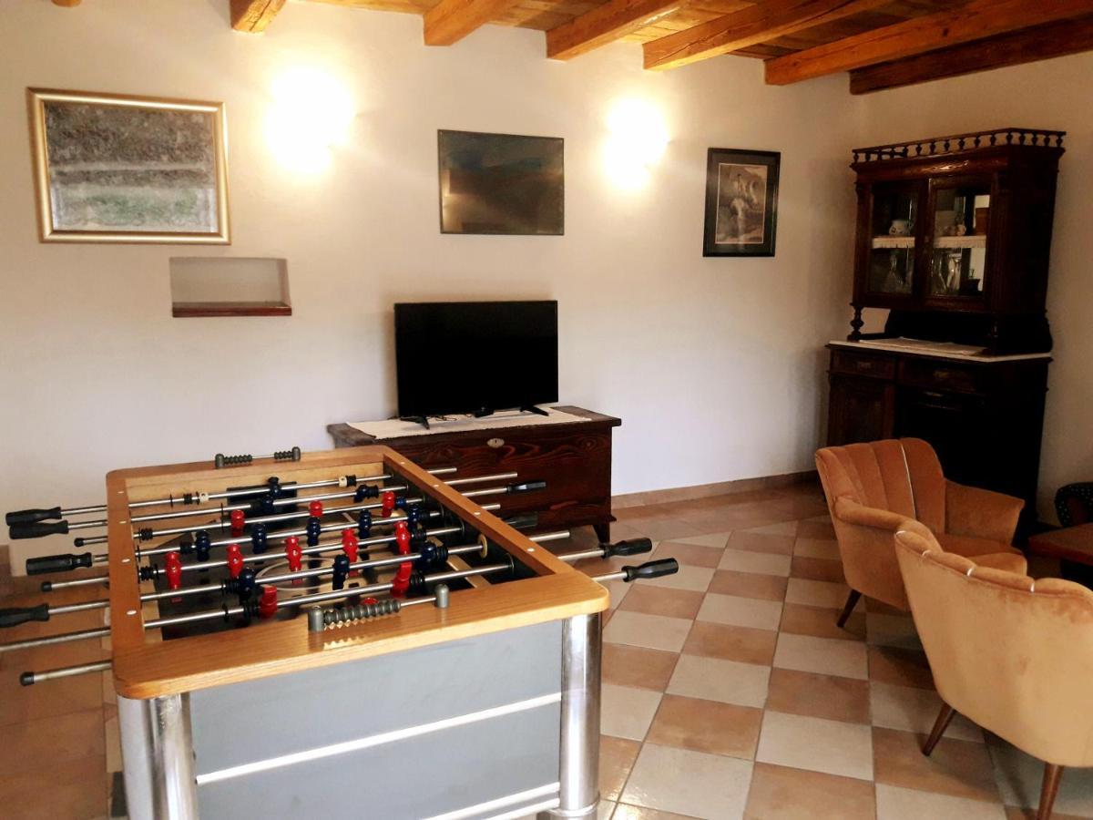 Casa Istriana Nona Pina Villa Kaštelir Dış mekan fotoğraf